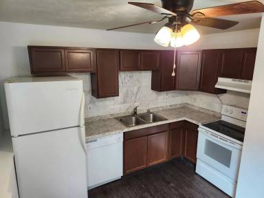 Main picture of 717 N Bliss St
