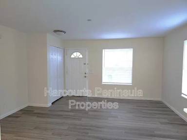 Main picture of 111 Rainier Ave