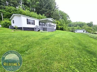 Main picture of 450 Modock Rd