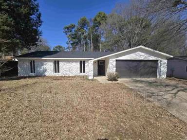 Main picture of 501 Bristol Dr
