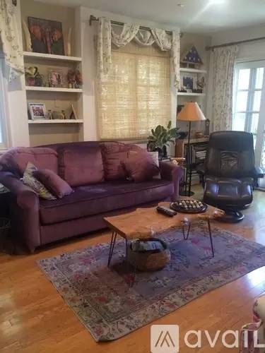 Main picture of 1725 Glendon Ave