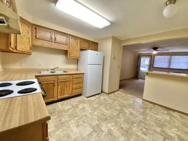 Main picture of 522 Front St