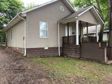 Main picture of 1911 Cherry St