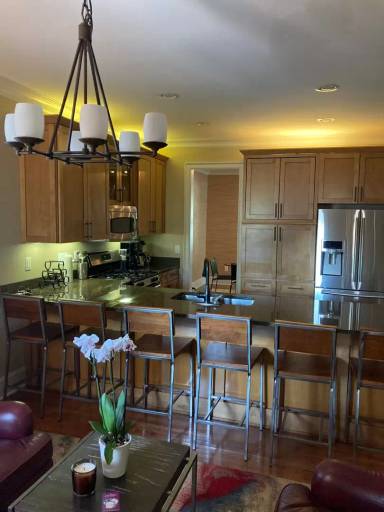 Main picture of 435 McAdoo Ave