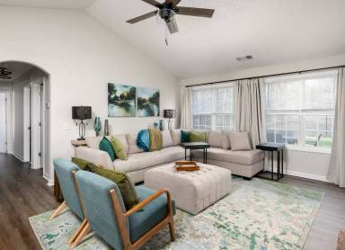 Main picture of 231 Cabernet St