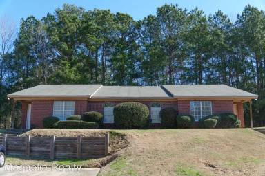 Main picture of 1162 Northwood Dr