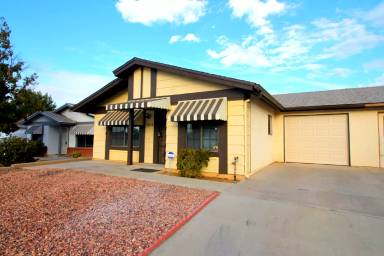 Main picture of 28212 Calle Gaviota