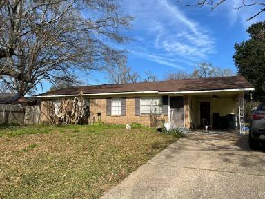 Main picture of 854 Fairlawn Dr