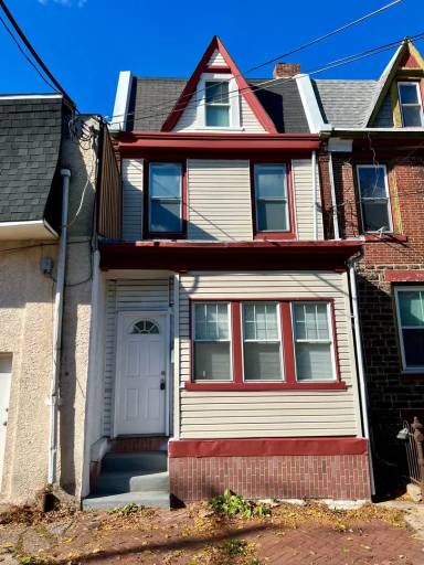 Main picture of 129 W Rittenhouse St