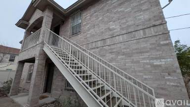 Main picture of 1708 Chacon St
