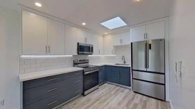 Main picture of 446 20th Ave