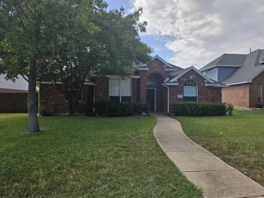 Main picture of 6905 Marigold Ct