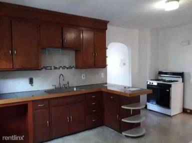 Main picture of 25 Pardee St