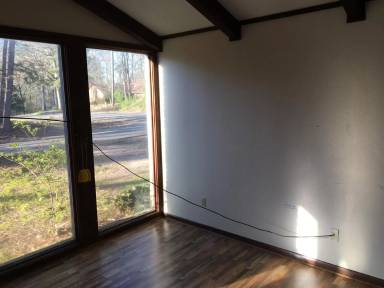 Main picture of 111 East St