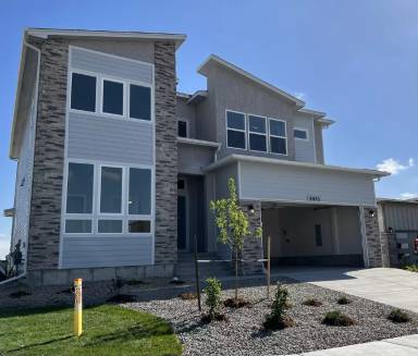 Main picture of 9893 Meridian Hills Trl