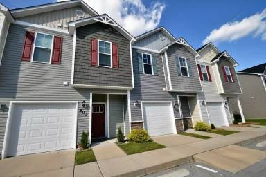 Main picture of 503 Caldwell Loop