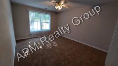Main picture of 303 Castle Ridge Dr