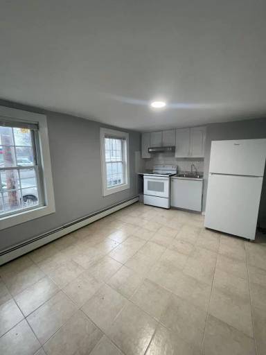 Main picture of 222 Washington St