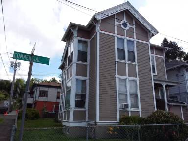 Main picture of 591 Commercial St