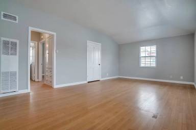 Main picture of 1 Saint Joseph Ave