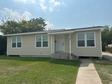 Main picture of 905 Ronald Dr