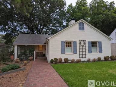 Main picture of 3572 Kenwood Ave