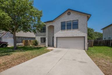 Main picture of 6647 Beech Trail Dr