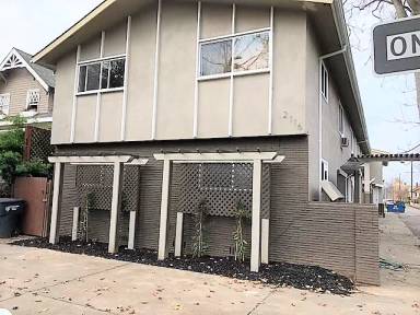 Main picture of 2116 10th St