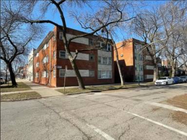 Main picture of 2402 N New England Ave