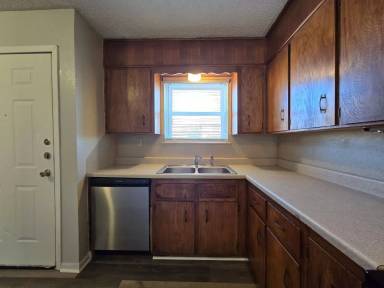 Main picture of 3702 Hereford Ln