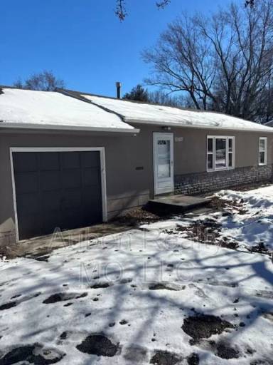 Main picture of 10607 Richmond Ave