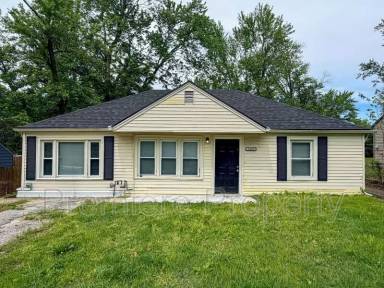 Main picture of 7410 E 57th St