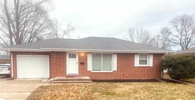 Main picture of 525 SW Maple St