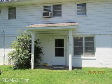 Main picture of 233 Pinecrest Cir