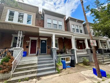 Main picture of 2614 Ingersoll St