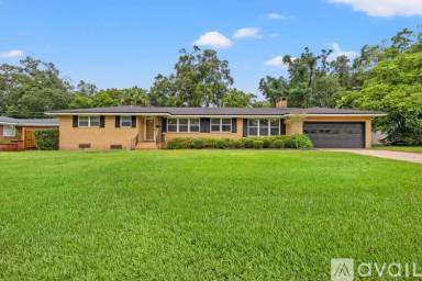 Main picture of 5518 Floral Ave