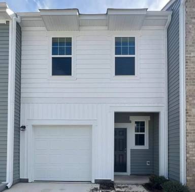 Main picture of 3105 Primo Dr