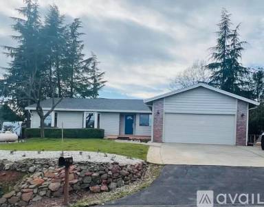 Main picture of 3642 Larkspur Ln