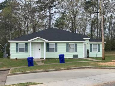 Main picture of 512 Gibbs St