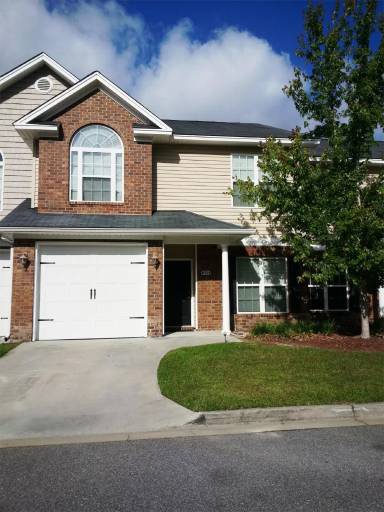 Main picture of 203 Kendal Ct