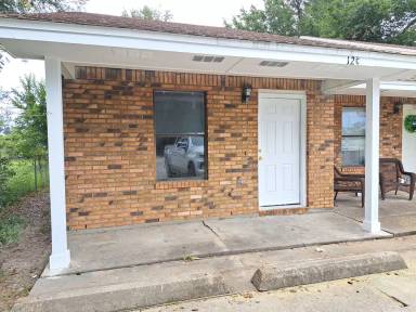 Main picture of 12 Alma Ave