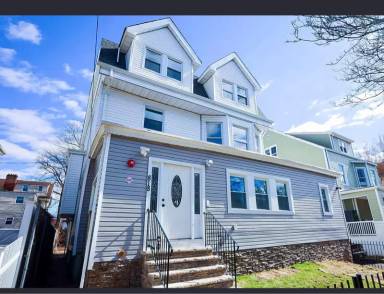 Main picture of 818 S 12th St