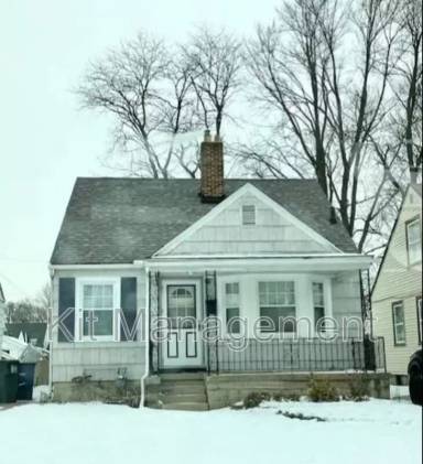 Main picture of 740 Kipling Dr