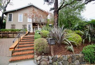 Main picture of 307 Oakdale Ave