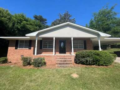 Main picture of 909 28th Ave