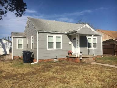 Main picture of 2933 NW 22nd St