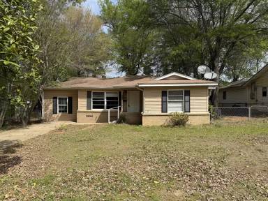 Main picture of 403 Beckley St
