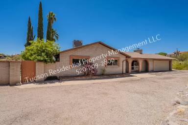 Main picture of 4200 N Via Paco