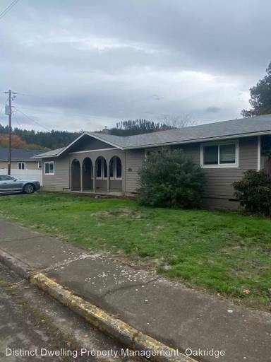 Main picture of 76317 Beech St