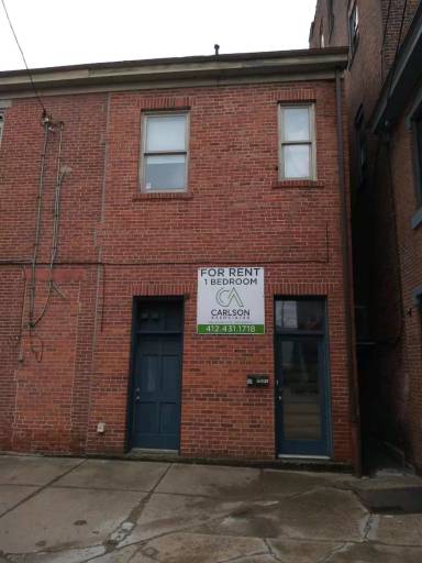 Main picture of 54 S 12th St